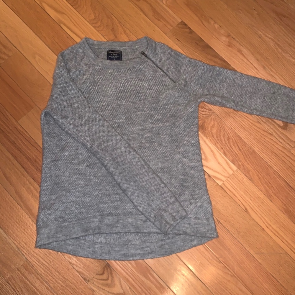 Abercrombie and Fitch Sweater